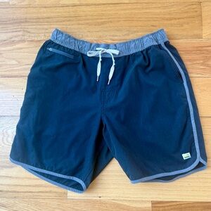 Vuori Banks Shorts Mens Large Black Unlined Drawstring Pockets Athletic